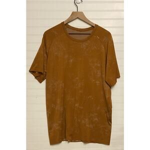 Lululemon Burnt Orange Training Athletic Shirt Men's Medium XL